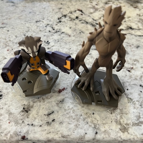 Rocket Raccoon and Groot Infinity 2.0 figures from Guardians of the Galaxy. - Picture 1 of 5